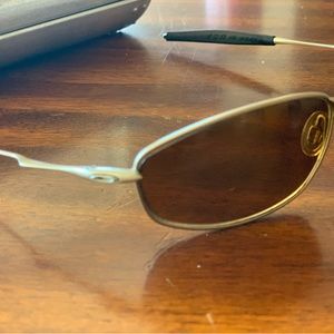 Mens Oakley Sunglasses with metal vault (carrying case)